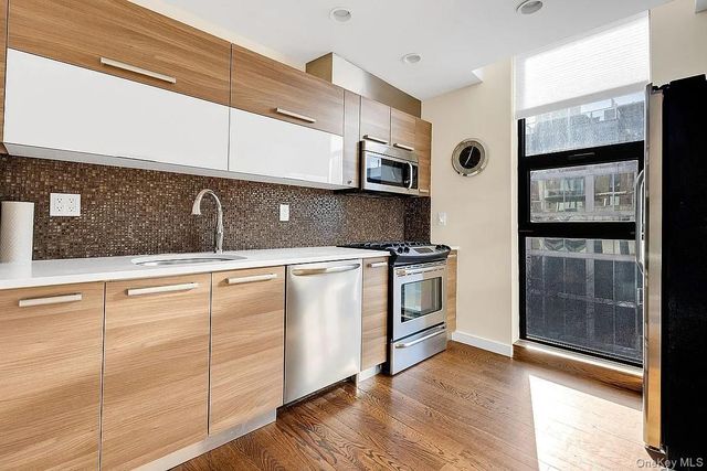 2833 Ocean Parkway B5, Brooklyn, NY 11235