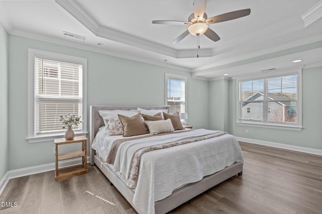 229 Logans Manor Drive, Holly Springs, NC 27540