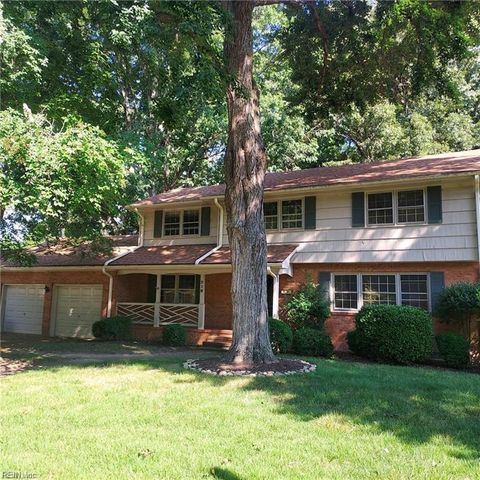 218 Crittenden LN, Newport News, VA 23606