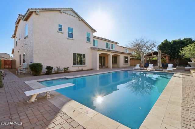 866 E LOWELL Avenue, Gilbert, AZ 85295