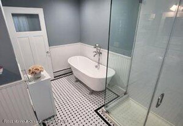 211 Arnold Avenue, Point Pleasant Beach, NJ 08742