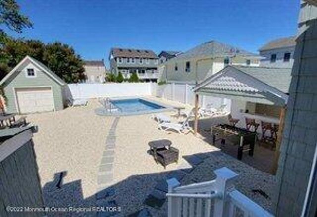 211 Arnold Avenue, Point Pleasant Beach, NJ 08742