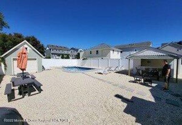 211 Arnold Avenue, Point Pleasant Beach, NJ 08742