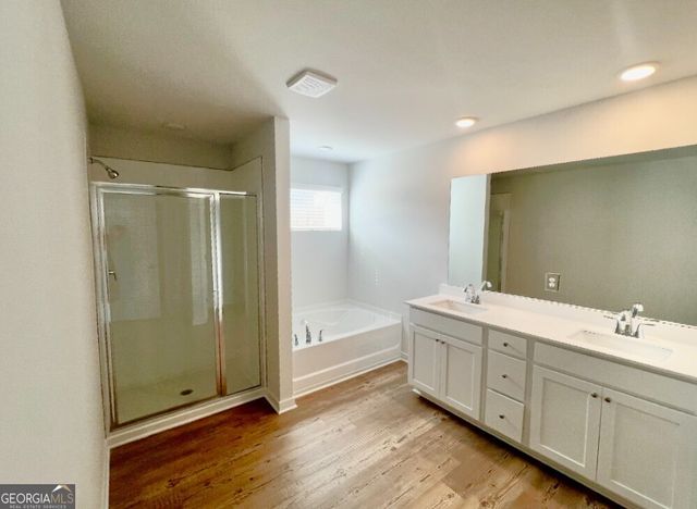 7304 Mulberry Trace Lane, Flowery Branch, GA 30542