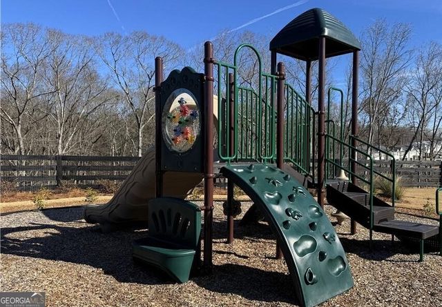 7304 Mulberry Trace Lane, Flowery Branch, GA 30542