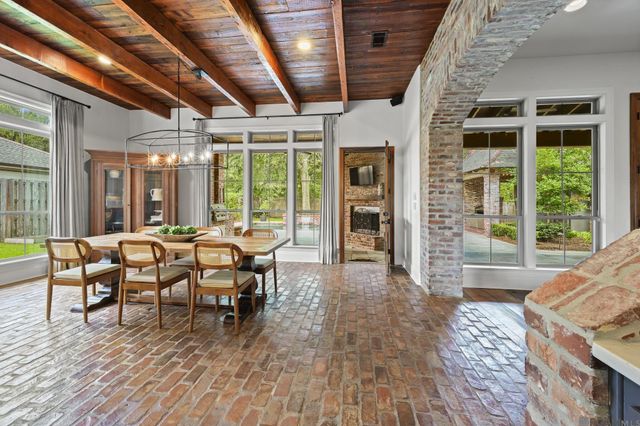 36233 Lasalle Pointe Dr, Prairieville, LA 70769