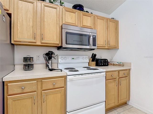 8458 SECRET KEY COVE, Kissimmee, FL 34747