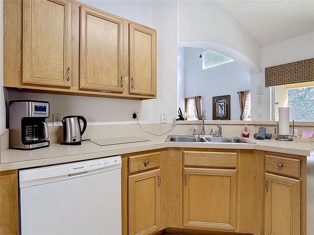 8458 SECRET KEY COVE, Kissimmee, FL 34747