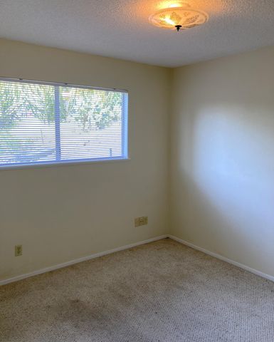 43669 Skyline Drive, Three Rivers, CA 93271