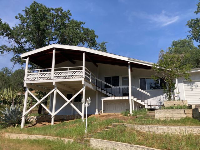 43669 Skyline Drive, Three Rivers, CA 93271