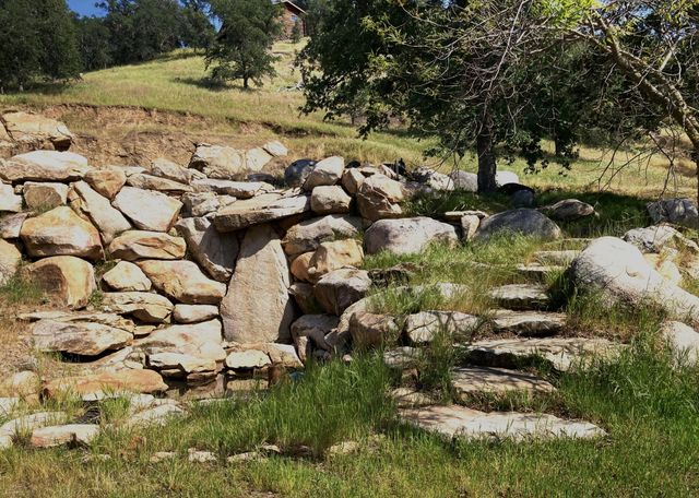 43669 Skyline Drive, Three Rivers, CA 93271