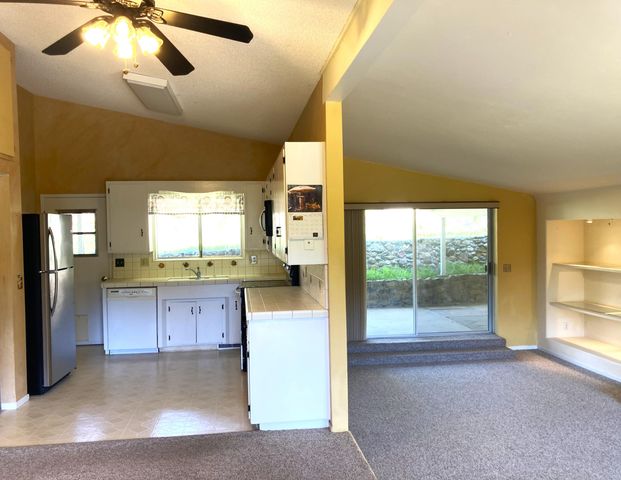 43669 Skyline Drive, Three Rivers, CA 93271