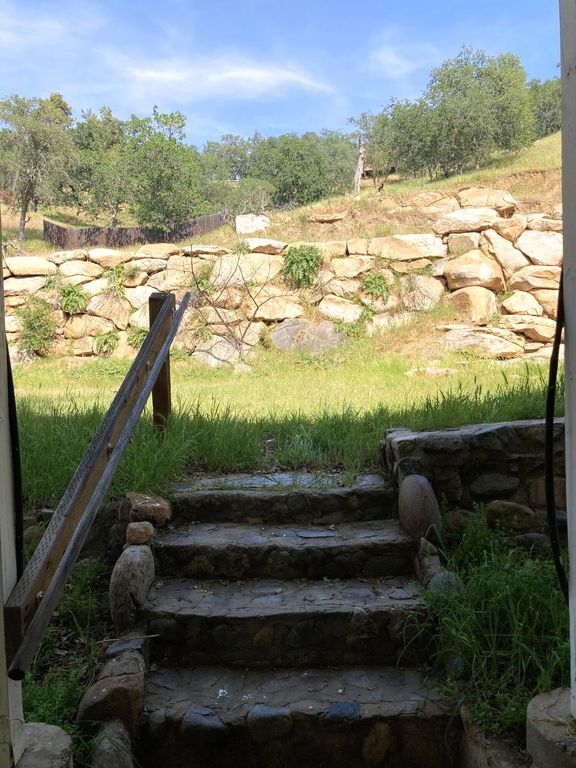 Image 23 of property listing at 43669 Skyline Drive, Three Rivers, CA 93271