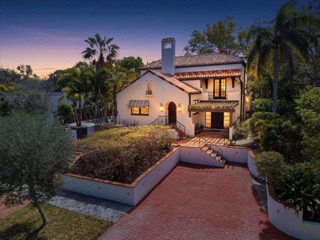 1529 MAPLE STREET, Clearwater, FL 33755