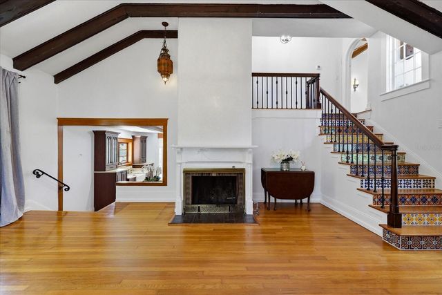 1529 MAPLE STREET, Clearwater, FL 33755