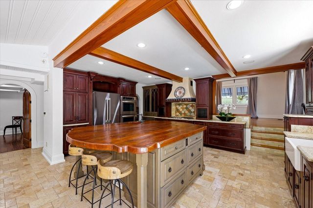 1529 MAPLE STREET, Clearwater, FL 33755