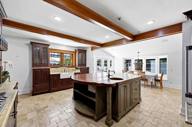 1529 MAPLE STREET, Clearwater, FL 33755