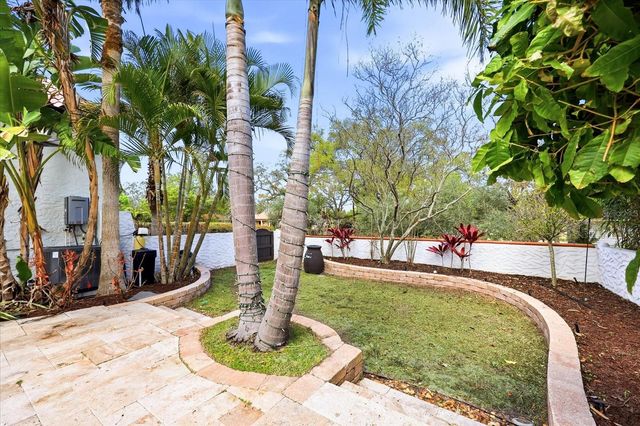 1529 MAPLE STREET, Clearwater, FL 33755