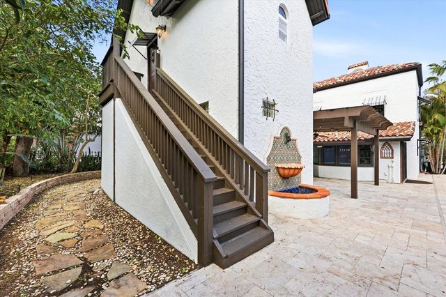 1529 MAPLE STREET, Clearwater, FL 33755