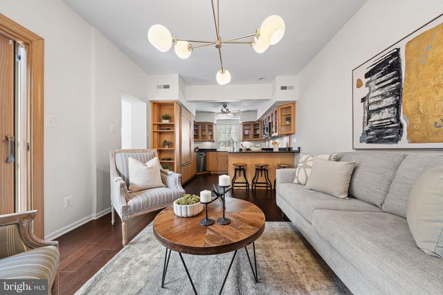 228 S ALFRED ST S, Alexandria, VA 22314