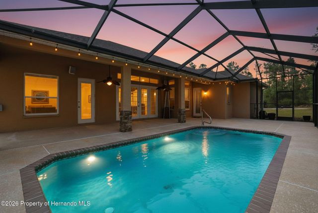7190 Bahama Swallow Avenue, Weeki Wachee, FL 34613