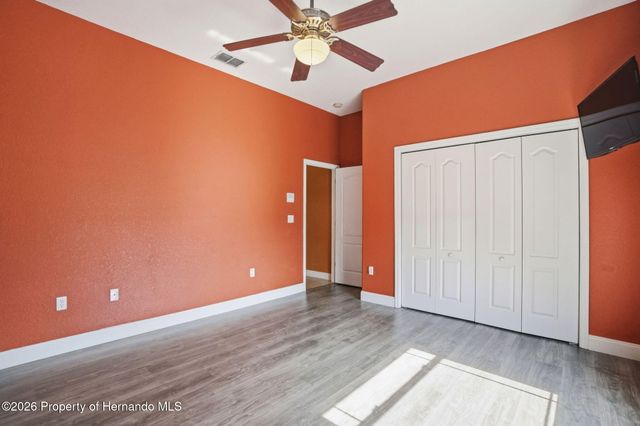 7190 Bahama Swallow Avenue, Weeki Wachee, FL 34613