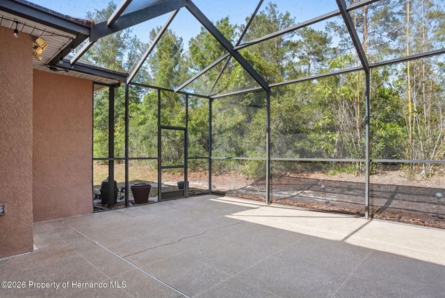 7190 Bahama Swallow Avenue, Weeki Wachee, FL 34613