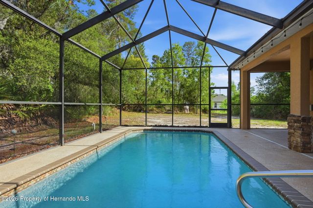 7190 Bahama Swallow Avenue, Weeki Wachee, FL 34613