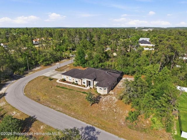 7190 Bahama Swallow Avenue, Weeki Wachee, FL 34613
