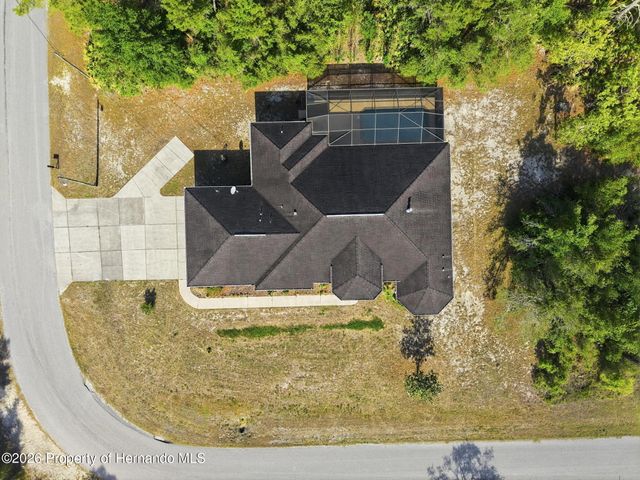7190 Bahama Swallow Avenue, Weeki Wachee, FL 34613