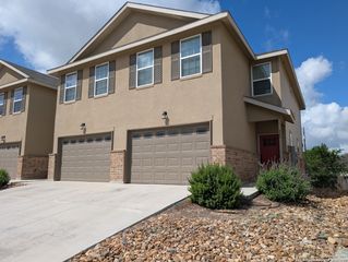 322 Untermaier, New Braunfels, TX 78130