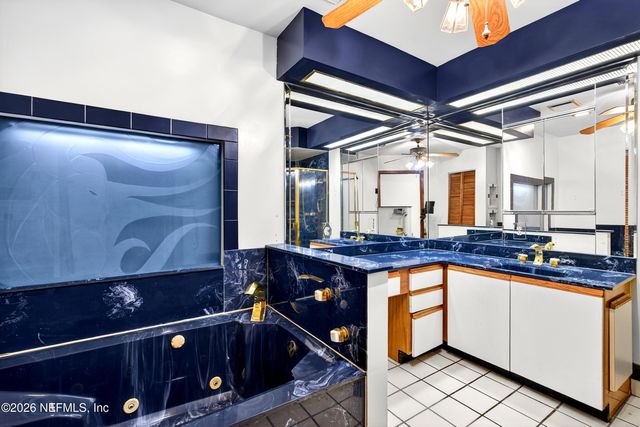 1666 VILLAGE Way, Orange Park, FL 32073