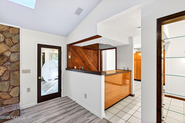 1666 VILLAGE Way, Orange Park, FL 32073