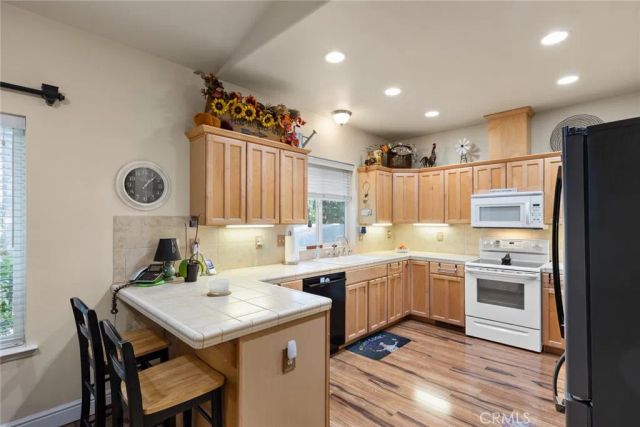 6341 Amherst Way, Magalia, CA 95954