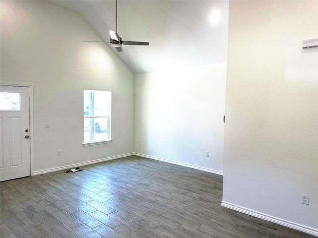 16602 E Forrestal, Montgomery, TX 77316