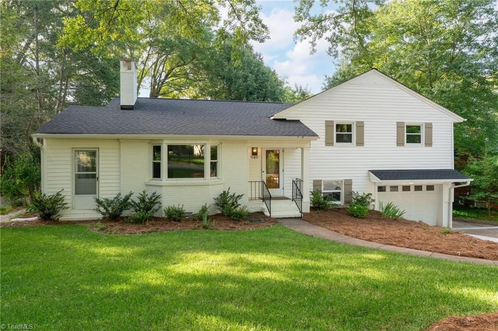 949 N Stratford Road, Winston-salem, NC 27104