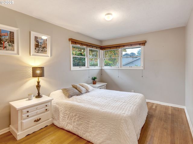 1915 Ne 148TH Ave, Portland, OR 97230