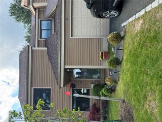 81 Greenway Close, Rye Brook, NY 10573
