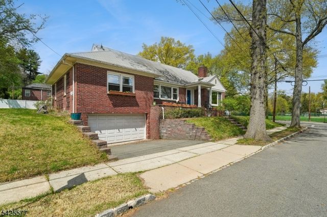 5 Swayze St, West Orange Twp., NJ 07052