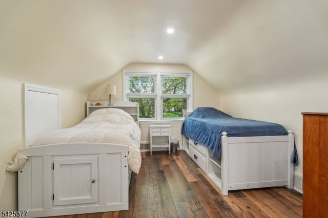 5 Swayze St, West Orange Twp., NJ 07052