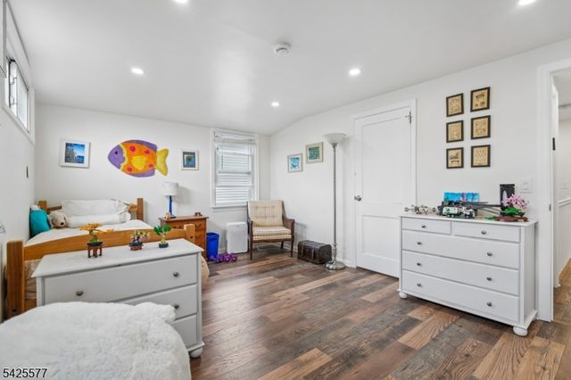 5 Swayze St, West Orange Twp., NJ 07052