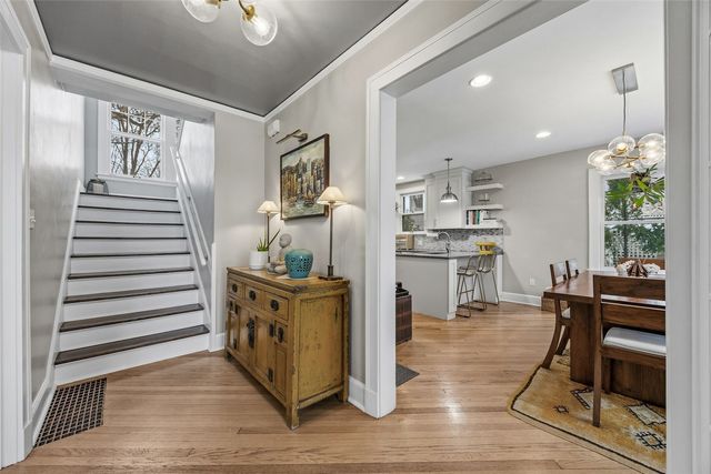 8 Bella Vista, Iowa City, IA 52245