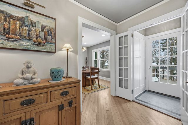 8 Bella Vista, Iowa City, IA 52245