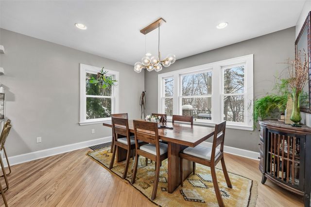 8 Bella Vista, Iowa City, IA 52245