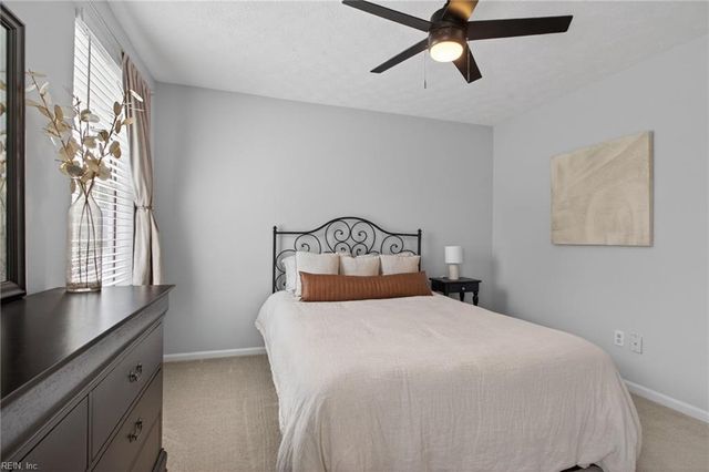 100 Hatcher CT, Yorktown, VA 23693