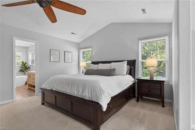 100 Hatcher CT, Yorktown, VA 23693