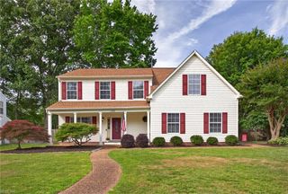 100 Hatcher CT, Yorktown, VA 23693