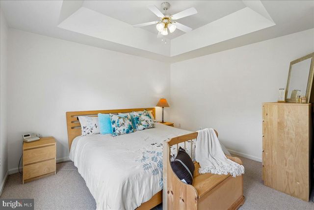 35580 SASSAFRAS DR, Round Hill, VA 20141