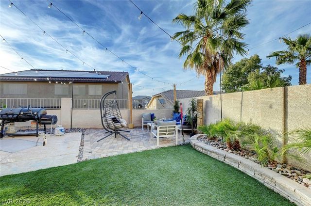 1033 Ocean Shell Street, Henderson, NV 89052