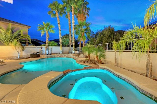 1033 Ocean Shell Street, Henderson, NV 89052